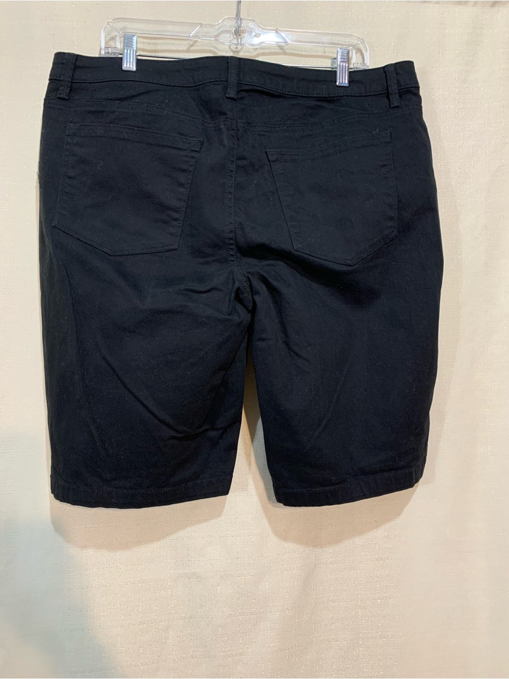 Lee Black Flat-Front Men's Shorts a3/86 - Picture 6 of 10